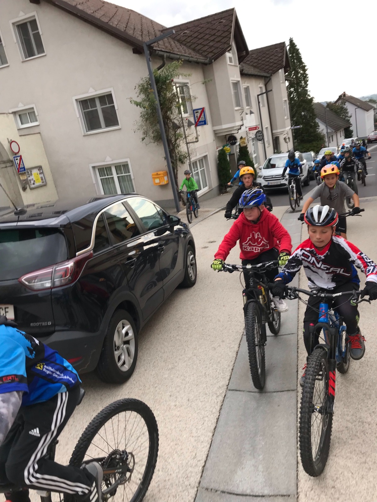 349c3bb8-2244-41f0-96c9-ef9ad154ebc6