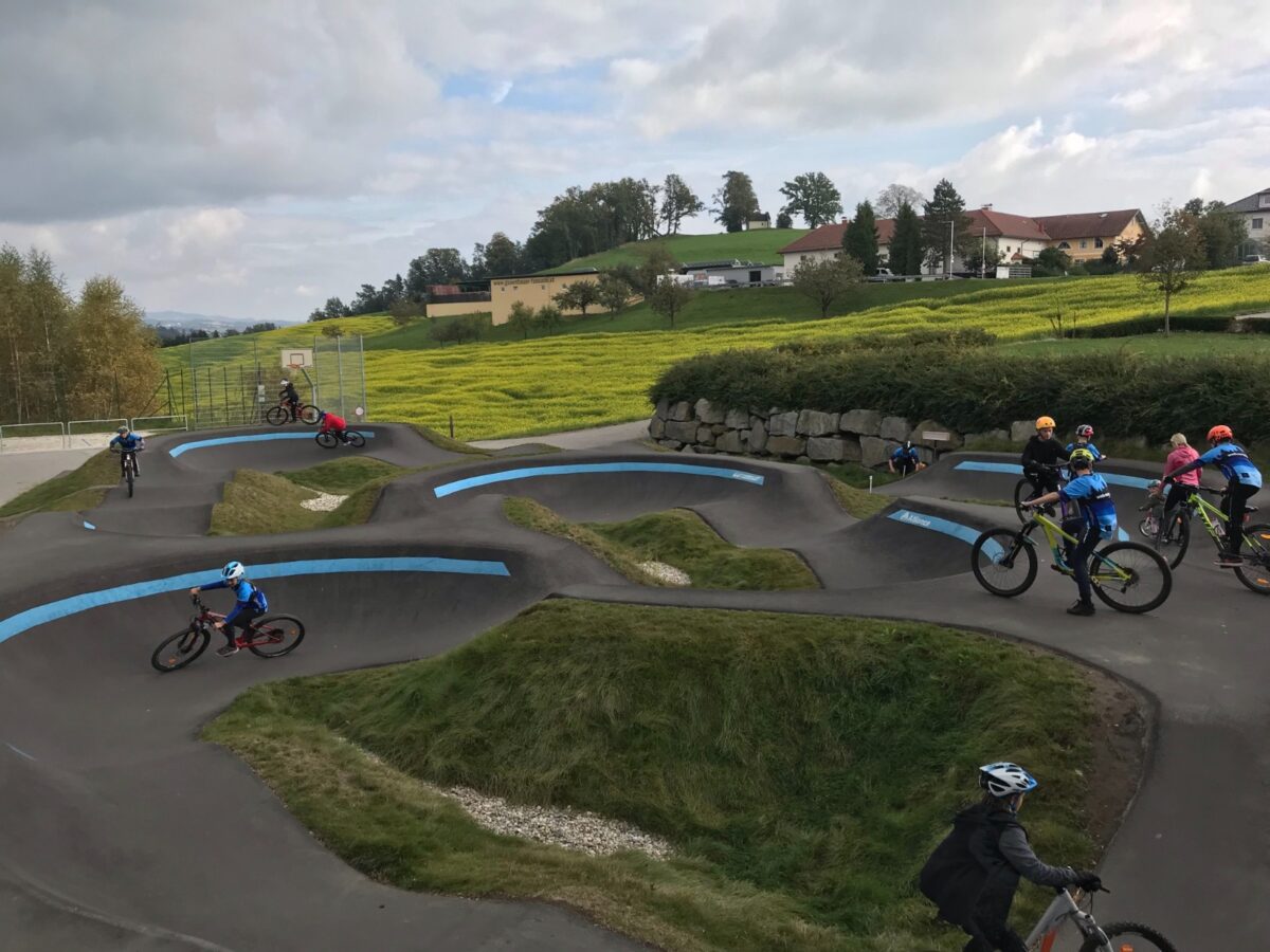 cb5cee78-80cb-4973-8261-471a91ad3787