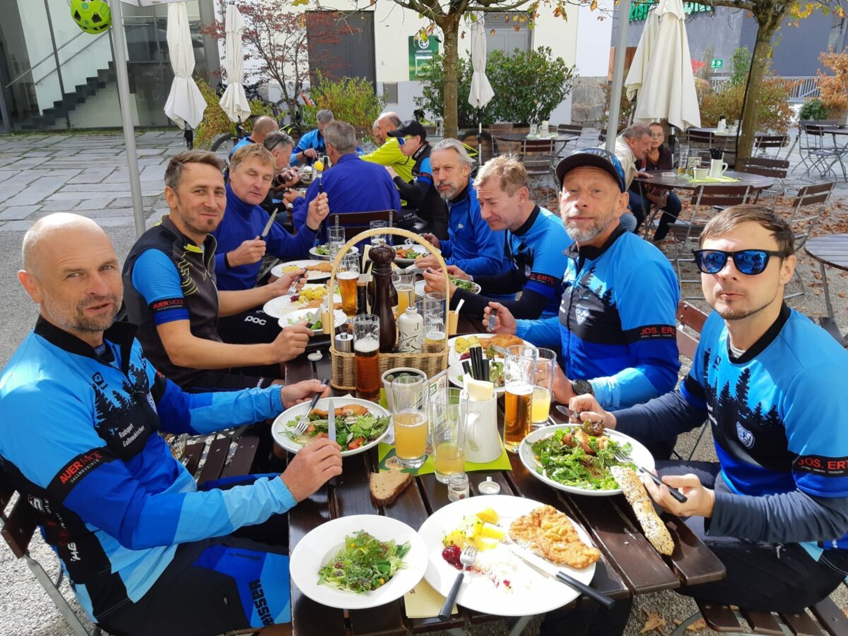 d4c21bd7-4463-4378-a1f5-8572d29af354